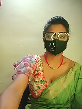 Snapshot of Mohini_Josh069 chatting on July 5, 11:45 pm Mohini Josh069 online show from July 5, 11:45 pm