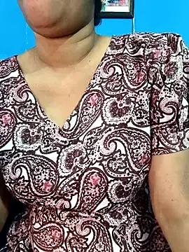 Snapshot of jaan-step chatting on April 12, 2:33 pm jaan-step online show from April 12, 2:33 pm