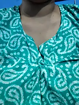 Snapshot of jaan-step chatting on April 21, 6:23 pm jaan-step online show from April 21, 6:23 pm