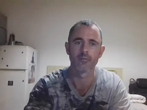 whatYwantMorrre online show from October 13, 4:18 pm