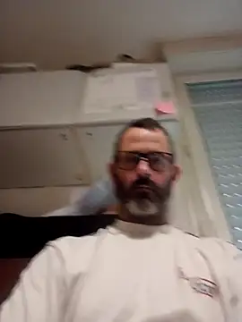 whatYwantMorrre online show from November 1, 1:13 pm