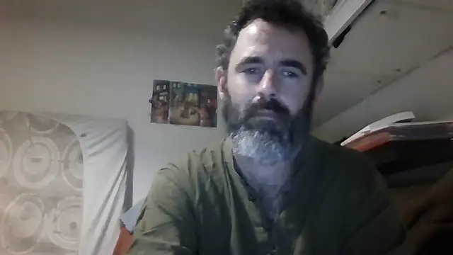 whatYwantMorrre online show from January 9, 3:26 pm