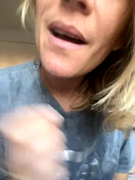 MissMolly 4U online show from October 4, 8:01 am