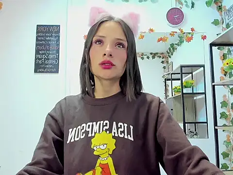 Snapshot of Tammy_Thompson_ chatting on October 31, 1:23 pm Tammy Thompson online show from October 31, 1:23 pm