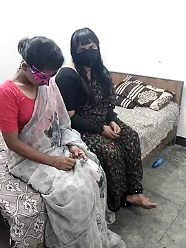 Snapshot of Hot_modal chatting on October 30, 5:35 pm Hot modal online show from October 30, 5:35 pm