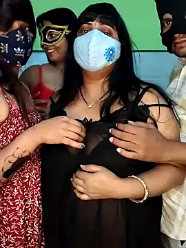 Snapshot of Hot_modal chatting on November 13, 4:39 pm Hot modal online show from November 13, 4:39 pm