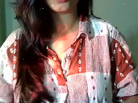 Snapshot of indianninza chatting on December 13, 8:26 pm indianninza online show from December 13, 8:26 pm