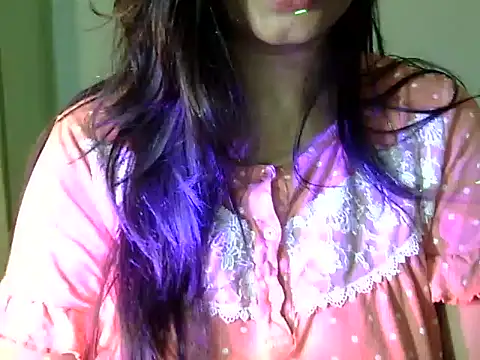 Snapshot of indianninza chatting on January 19, 8:09 pm indianninza online show from January 19, 8:09 pm