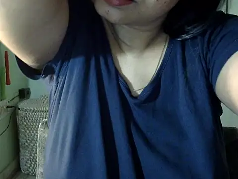 Snapshot of indianninza chatting on October 6, 6:05 pm indianninza online show from October 6, 6:05 pm