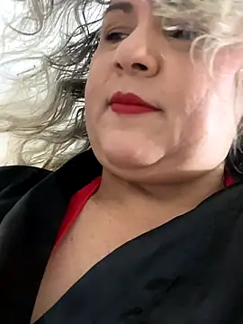 Snapshot of Lucy_Milf_474 chatting on November 9, 10:57 am Lucy Milf 474 online show from November 9, 10:57 am