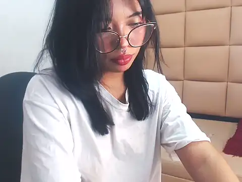 lilith sexy19 online show from October 1, 7:20 pm