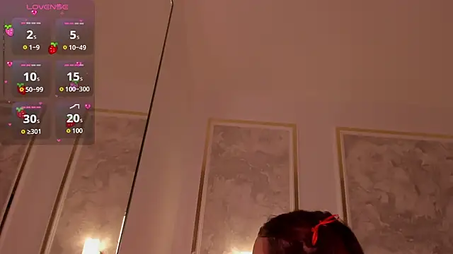 doll eyees  online show from October 10, 2:21 am