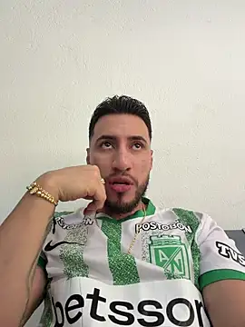 Thiago Hill online show from March 17, 4:32 pm