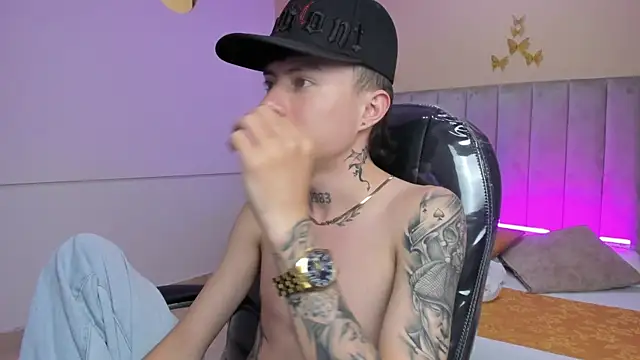 Nascary Fox online show from February 10, 7:18 pm