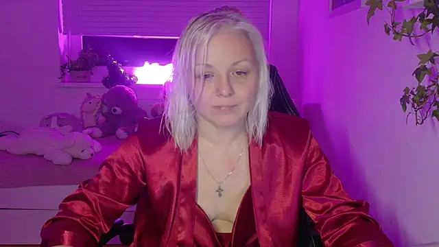 Linsy Kim online show from February 17, 8:59 pm