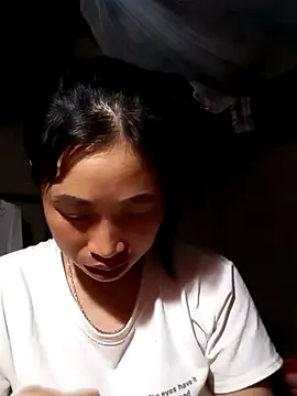 misa 00 online show from April 8, 1:11 pm