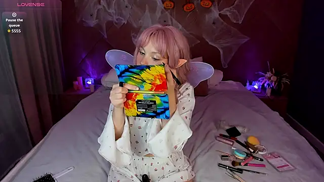 Snapshot of Hina_Smith chatting on October 31, 11:33 am Hina Smith online show from October 31, 11:33 am