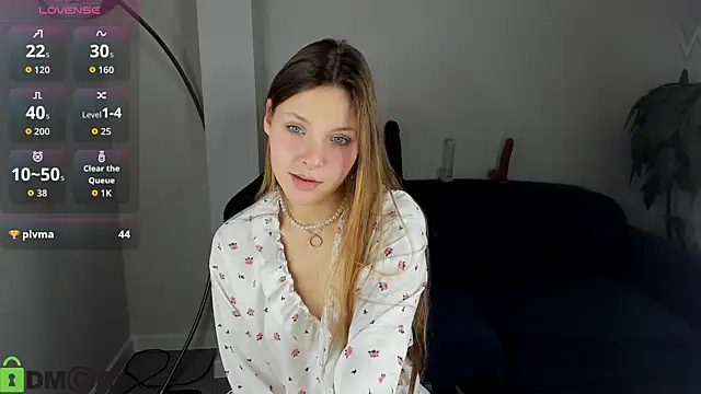 Snapshot of Hina_Smith chatting on November 20, 11:21 am Hina Smith online show from November 20, 11:21 am