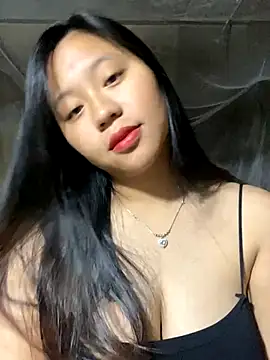 Snapshot of maianhcute chatting on October 7, 1:25 am maianhcute online show from October 7, 1:25 am