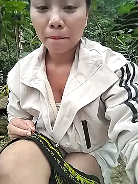 venu00 online show from October 31, 7:53 am