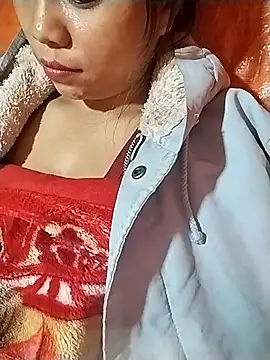 venu00 online show from November 27, 4:31 pm