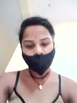 Radhika Lovely online show from May 30, 1:08 pm