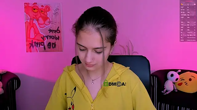 Snapshot of talia_seduce chatting on November 21, 1:32 pm talia seduce online show from November 21, 1:32 pm