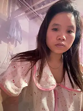 Snapshot of Ngoc-bbi chatting on May 22, 4:45 pm Ngoc-bbi online show from May 22, 4:45 pm