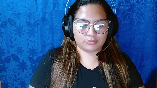 coco curvy online show from October 13, 3:39 am