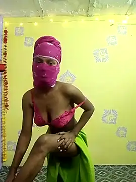 Cute-Rashmii online show from October 15, 10:04 am