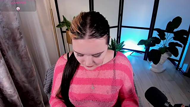 HeyMary online show from September 27, 11:04 am