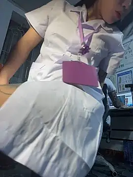 Clara8899 online show from April 5, 1:25 am