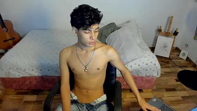 AliottTwink online show from January 9, 2:14 am