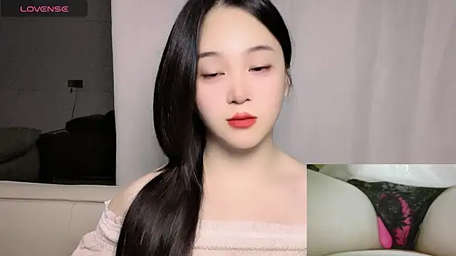 Snapshot of woaiqinqin chatting on November 9, 3:21 pm woaiqinqin online show from November 9, 3:21 pm