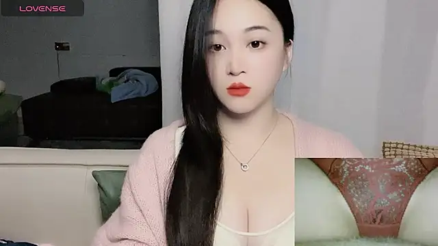 Snapshot of woaiqinqin chatting on December 19, 4:36 pm woaiqinqin online show from December 19, 4:36 pm