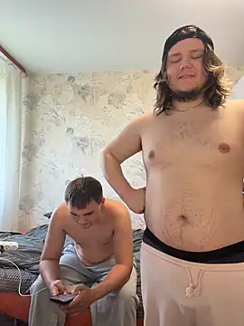 desiredude9 online show from June 15, 9:33 am