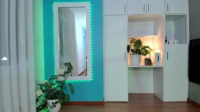 MilenaCrown online show from February 6, 8:56 pm