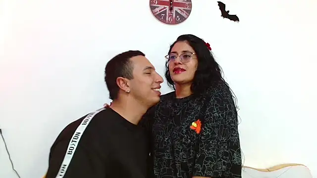 Luna Noire1 online show from January 14, 12:05 am