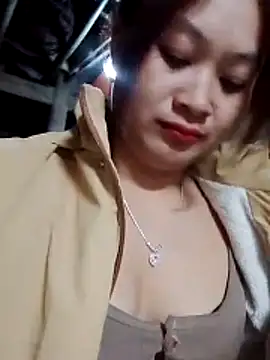 lusy-bae online show from November 27, 2:08 pm