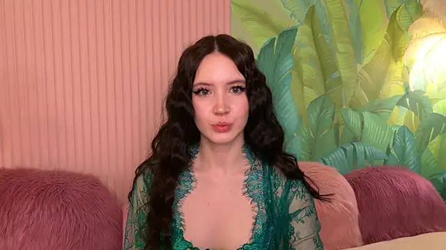 GraceMartinos online show from February 22, 9:24 pm