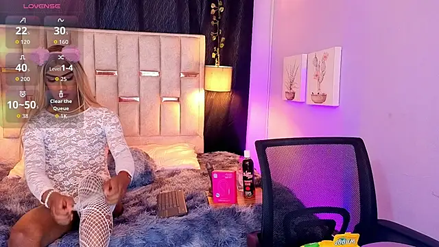 melody-rouss online show from October 12, 5:06 am