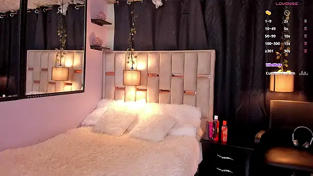 melody-rouss online show from November 29, 3:20 am