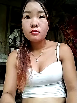 lylylove online show from September 15, 12:32 am