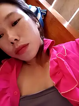 Ngocmi909 online show from October 16, 12:22 am