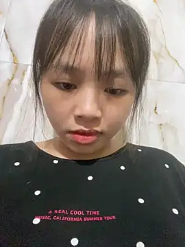 candy   123 online show from October 2, 3:24 am