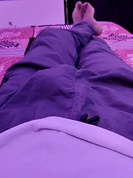 Snapshot of urs_samm chatting on September 24, 10:07 am urs samm online show from September 24, 10:07 am