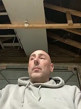 Richmcgee online show from March 21, 8:23 pm