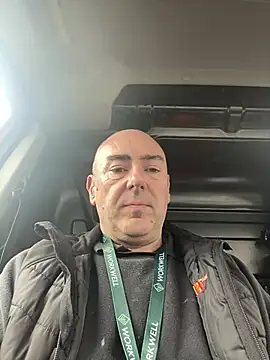 Richmcgee online show from April 1, 1:01 pm