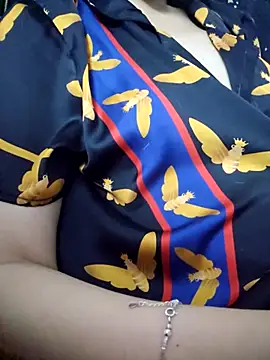 Snapshot of _Thaotam_ chatting on October 6, 7:50 am Thaotam online show from October 6, 7:50 am