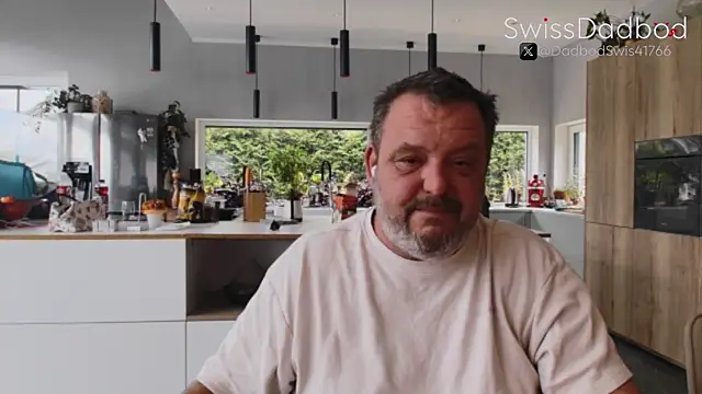 SwissDadbod online show from September 25, 1:59 pm